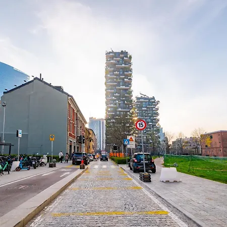 Apartman The Skyline Loft - Bosco Verticale Area *